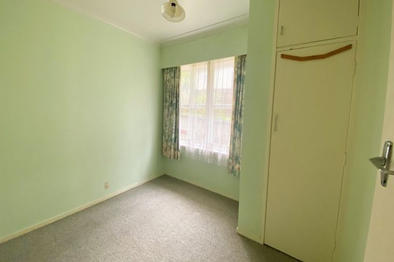 Photo of property in 14 Meadowvale Avenue, Forrest Hill, Auckland, 0620