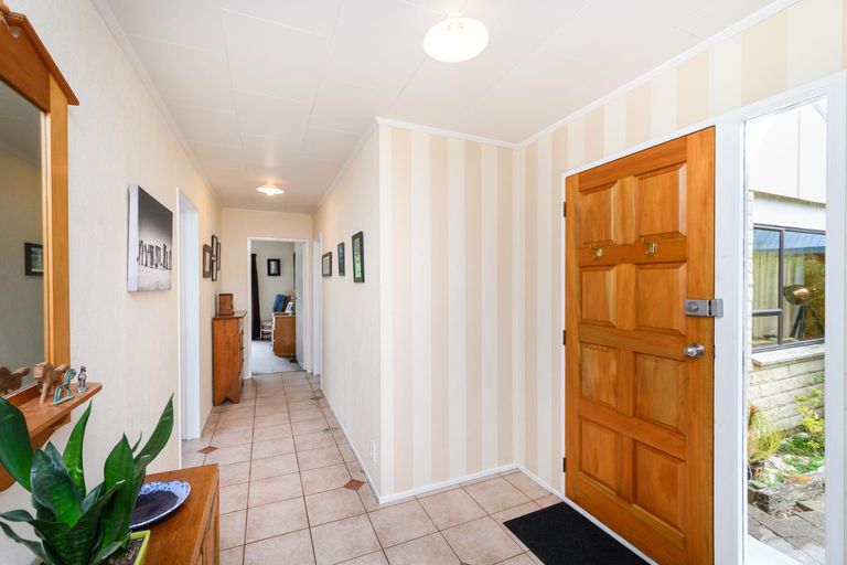 Photo of property in 28 Wills Crescent, Ashhurst, 4810