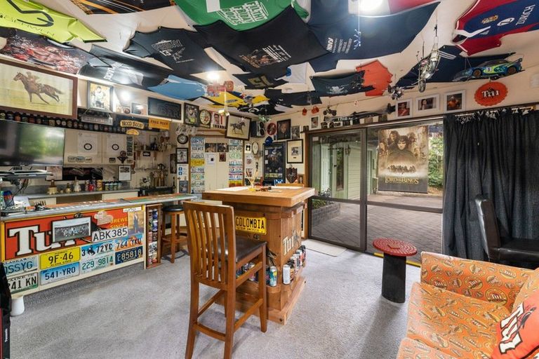 Photo of property in 10 Latitude Close, Whitby, Porirua, 5024