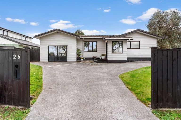 Photo of property in 25 Sunningdale Street, Wattle Downs, Auckland, 2103