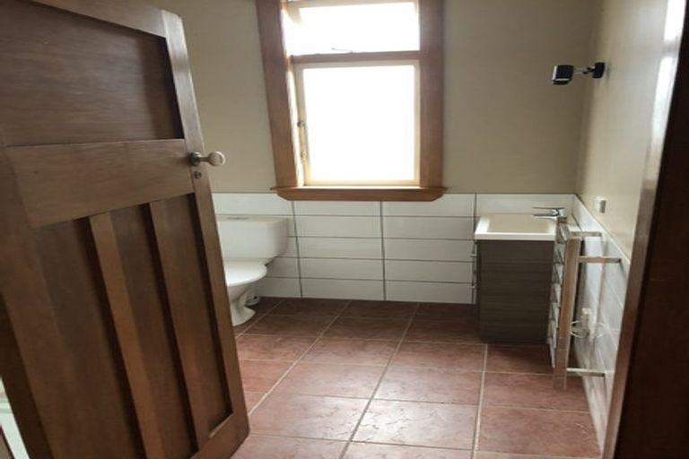 Photo of property in 14 Petherick Crescent, Johnsonville, Wellington, 6037