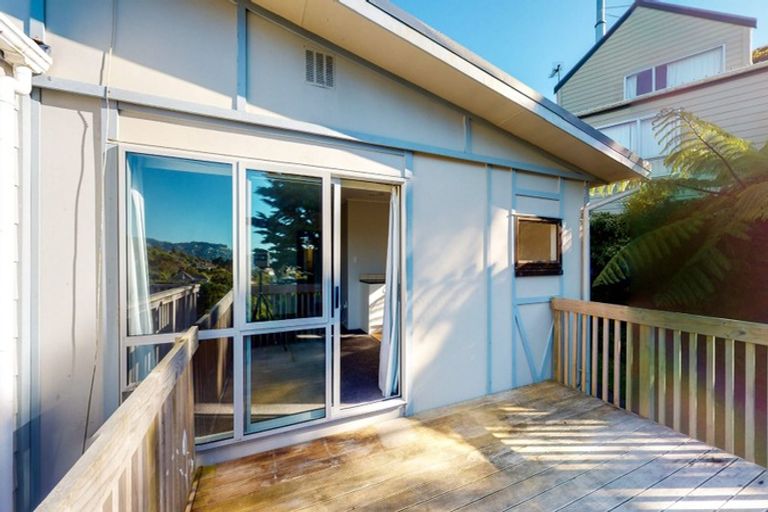 Photo of property in 14b Ngarimu Grove, Ngaio, Wellington, 6035