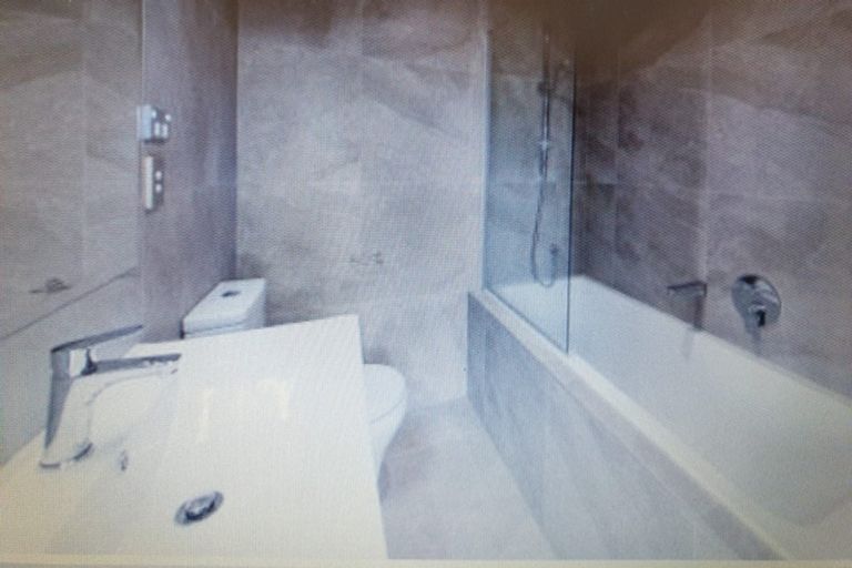 Photo of property in 17 Hoiho Road, Pukekohe, 2120