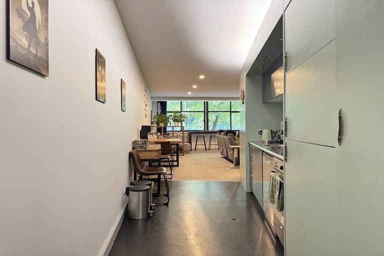 Photo of property in Gerondis Bldg Apartments, 102/60 Willis Street, Wellington Central, Wellington, 6011