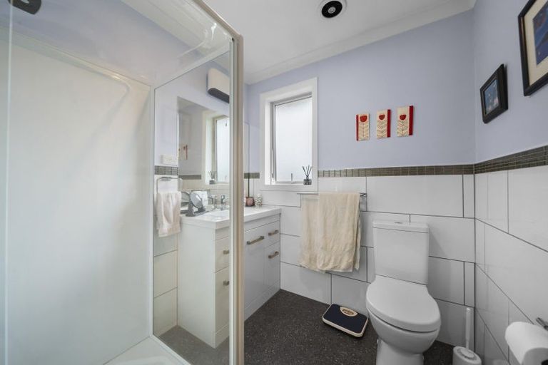 Photo of property in 240 High Street North, Carterton, 5713
