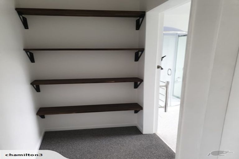 Photo of property in 17f1 Kowhai Street, Tawa, Wellington, 5028