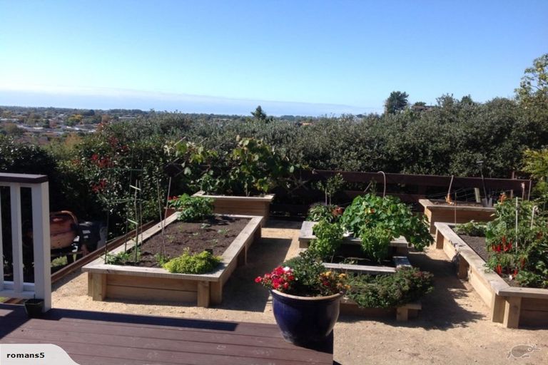 Photo of property in 18 Churchill Drive, Taradale, Napier, 4112