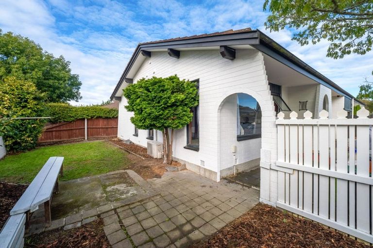 Photo of property in 18 Heaphy Place, Casebrook, Christchurch, 8051
