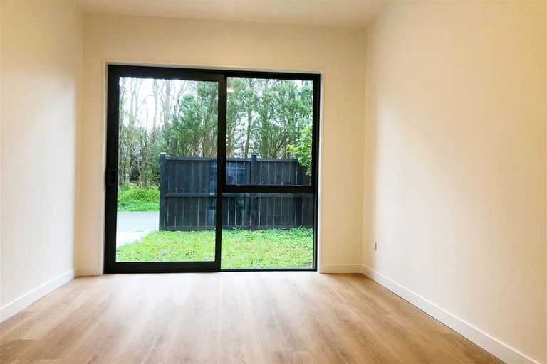 Photo of property in 7 Yellow Pear Lane, Karaka, 2578