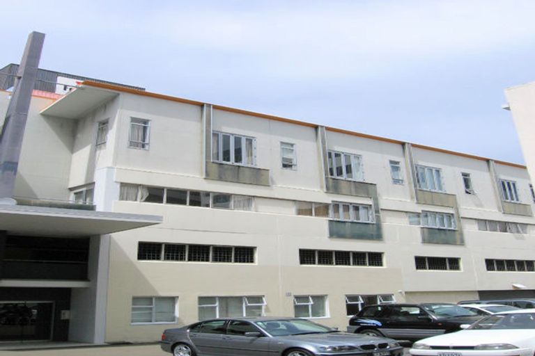 Photo of property in Dixonlane Apartments, 12/7 Feltex Lane, Te Aro, Wellington, 6011