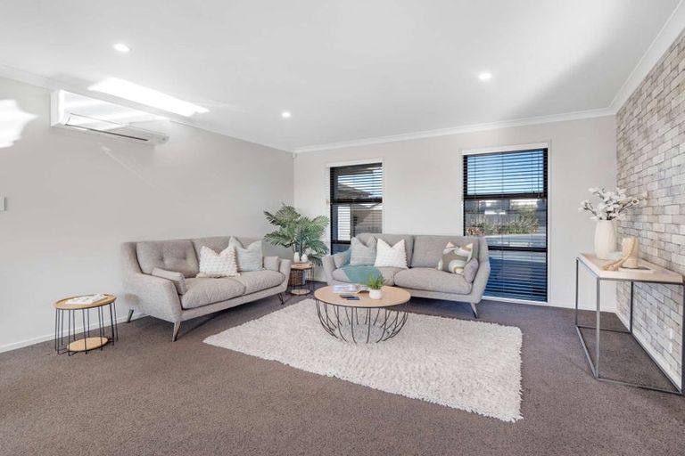 Photo of property in 17 Gemini Place, Rolleston, 7614