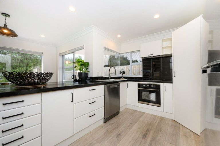 Photo of property in 3 Ferry Street, Foxton Beach, Foxton, 4815