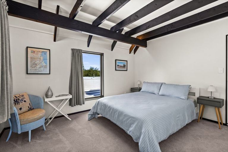 Photo of property in 13d Lovat Street, Havelock North, 4130