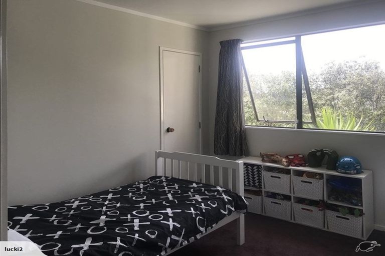 Photo of property in 4 Hassan Drive, Massey, Auckland, 0614