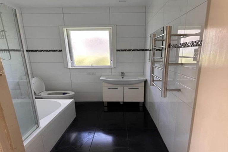 Photo of property in 55a Metcalfe Road, Ranui, Auckland, 0612