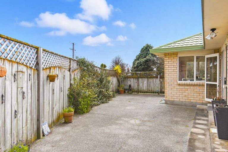 Photo of property in 174 Bath Street, Levin, 5510