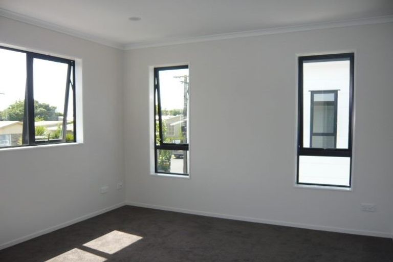 Photo of property in 11u4 Gazeley Avenue, Silverdale, Hamilton, 3216