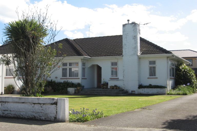 Photo of property in 173 College Street, Awapuni, Palmerston North, 4412