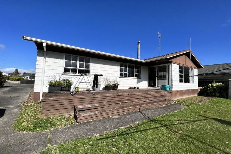 Photo of property in 14 Krippner Place, Dinsdale, Hamilton, 3204