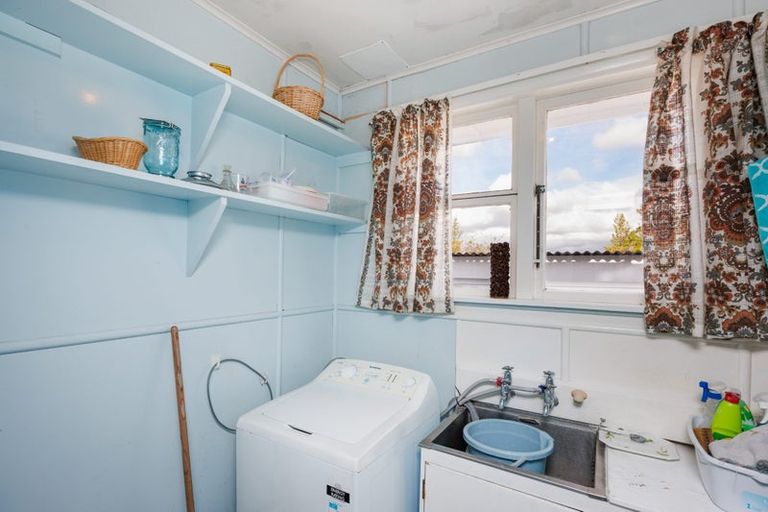 Photo of property in 2 Paisley Street, Awapuni, Palmerston North, 4412