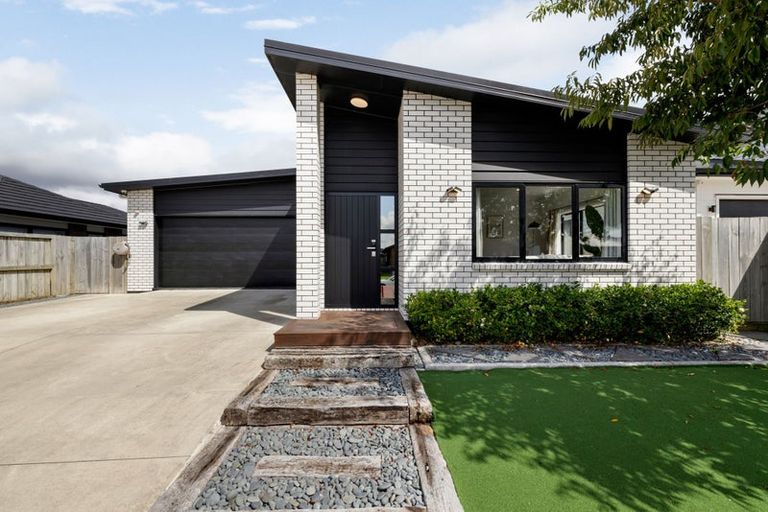 Photo of property in 11 Tokerau Drive, Rototuna North, Hamilton, 3210