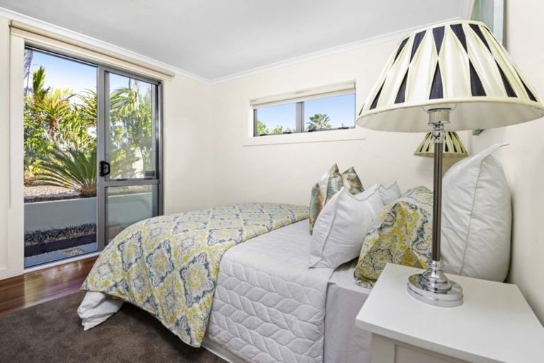 Photo of property in 1/7 Pinero Place, Bucklands Beach, Auckland, 2014