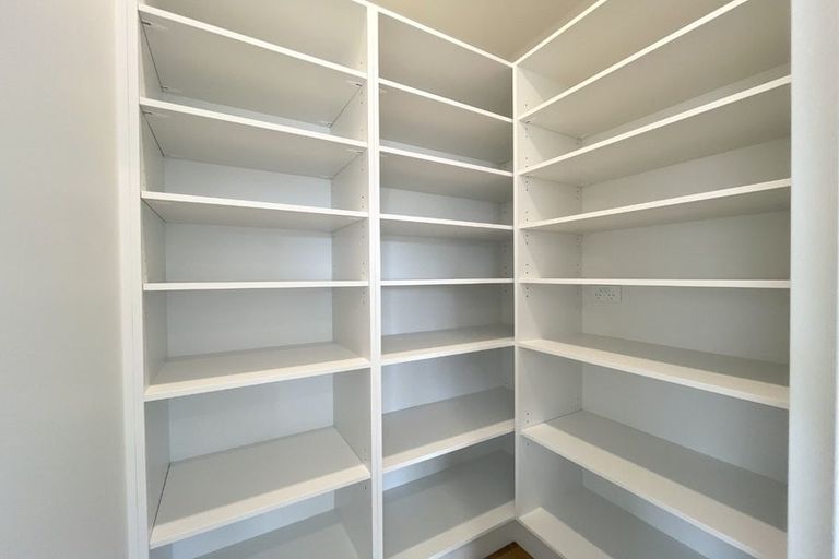 Photo of property in 31 Rita Angus Road, Belfast, 8051