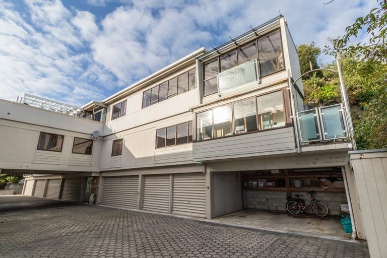 Photo of property in 9/9 Wilkinson Street, Oriental Bay, Wellington, 6011