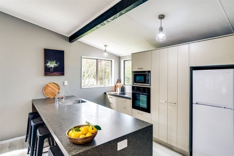 Photo of property in 22 Shanly Street, Waipawa, 4210