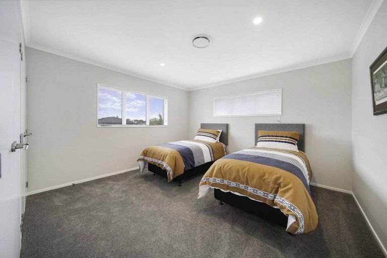 Photo of property in 33 Hinau Road, Karaka, Papakura, 2113