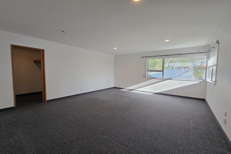 Photo of property in 16 Gibson Street, Ross, 7812