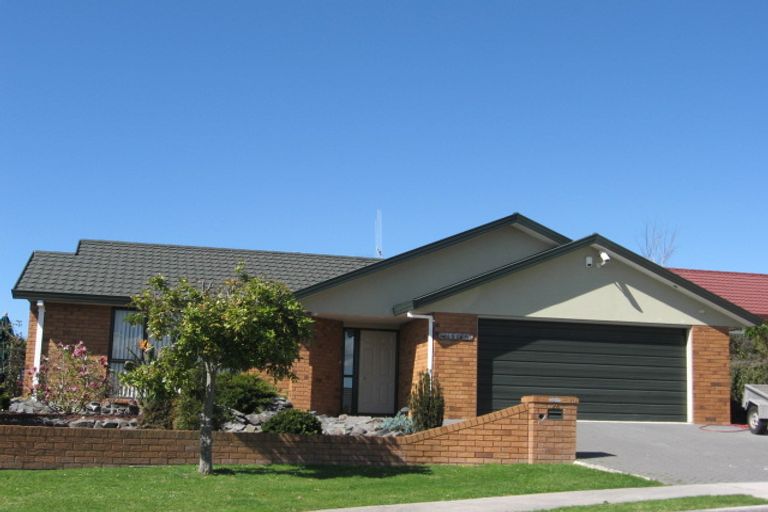 Photo of property in 26 Maddison Place, Welcome Bay, Tauranga, 3112