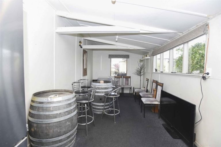 Photo of property in 9 Dumbarton Place, Strathern, Invercargill, 9812