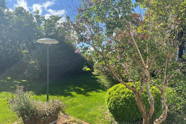 Photo of property in 18 Skerman Street, Marton, 4710