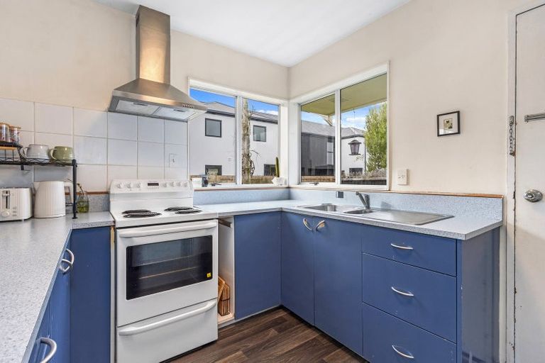 Photo of property in 2/1a Cameron Street, Sydenham, Christchurch, 8023