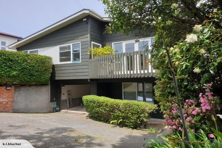 Photo of property in 31 Kaihuia Street, Northland, Wellington, 6012