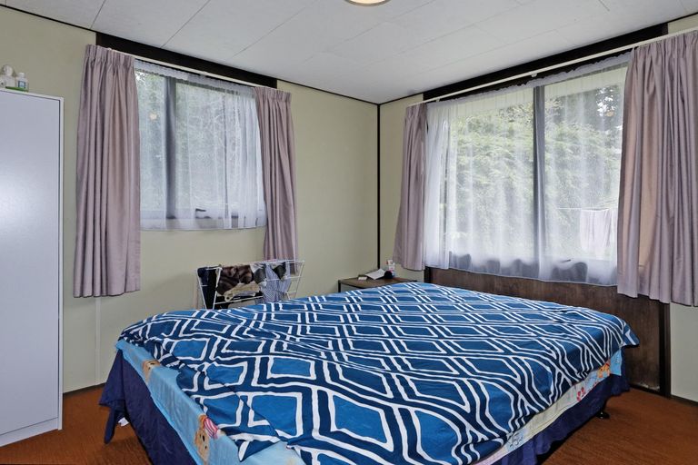 Photo of property in 29 Stottholm Road, Titirangi, Auckland, 0604