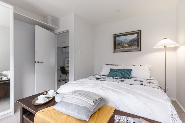 Photo of property in 4 Wadeley Road, Ilam, Christchurch, 8041