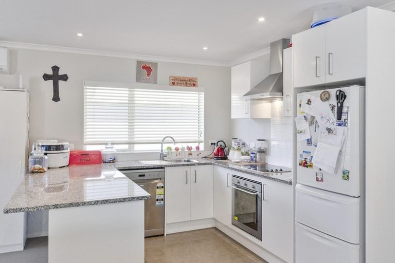 Photo of property in 32 Keepers Drive, Gulf Harbour, Whangaparaoa, 0930
