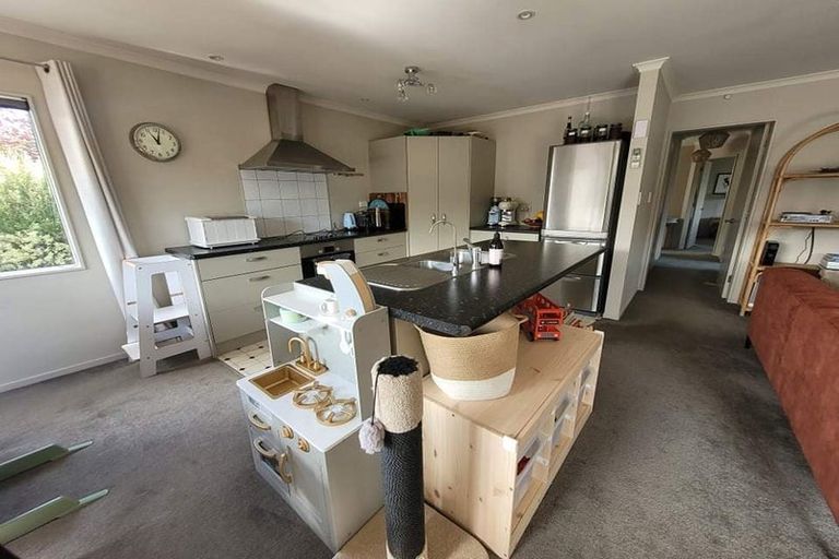 Photo of property in 2 Sam Meads Way, Greytown, 5712