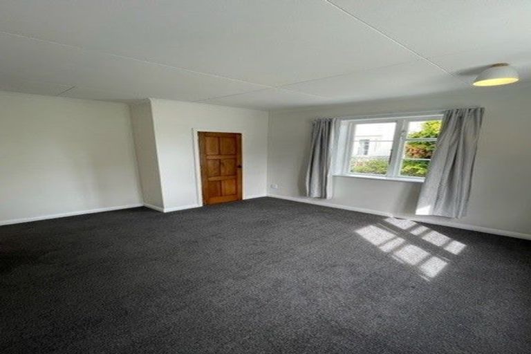 Photo of property in 27 Piko Crescent, Riccarton, Christchurch, 8041