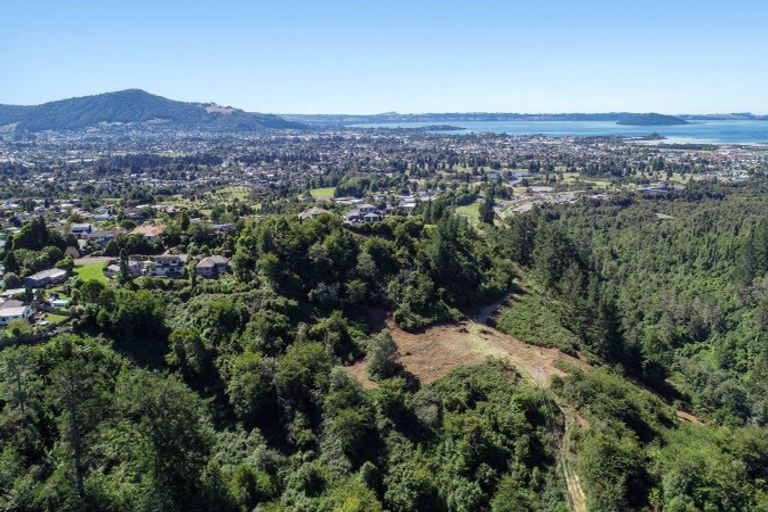 Photo of property in 2c Sloane Avenue, Tihiotonga, Rotorua, 3015