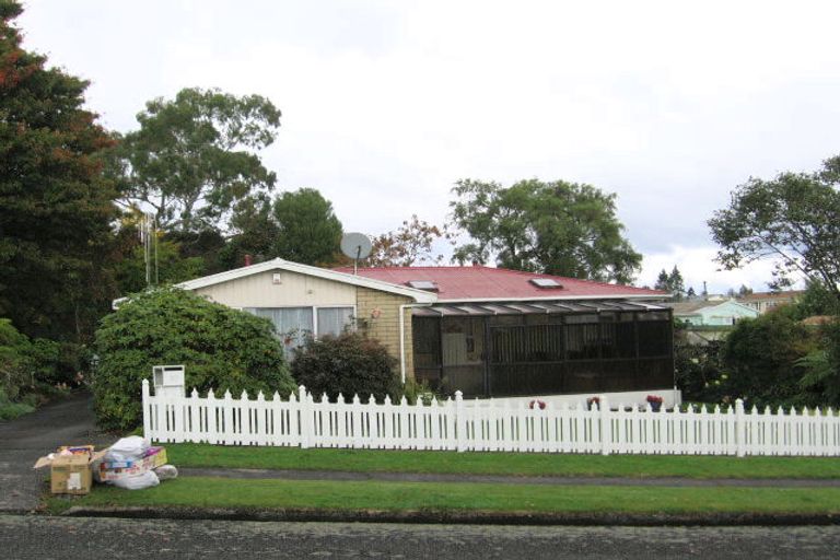 Photo of property in 11 Dee Street, Tokoroa, 3420