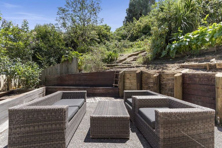 Photo of property in 67a Ayton Drive, Totara Vale, Auckland, 0629