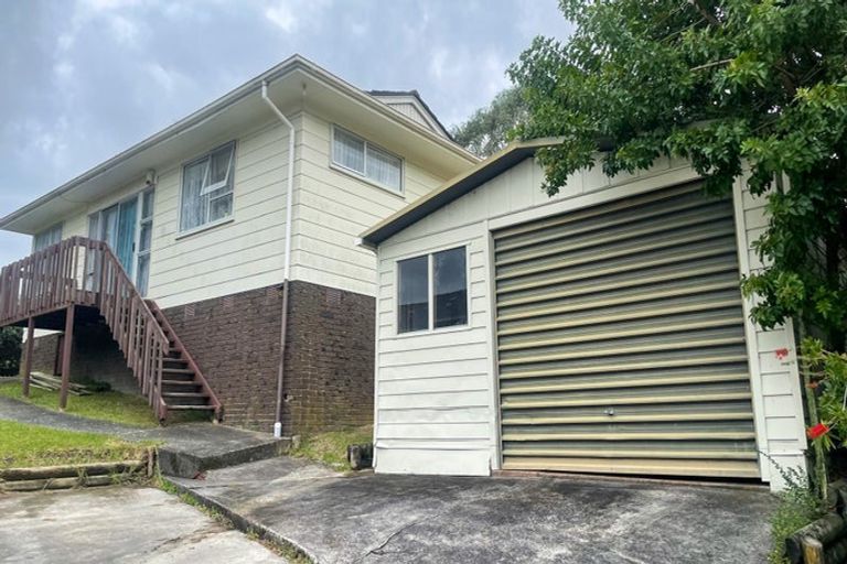 Photo of property in 68 Reynella Drive, Massey, Auckland, 0614