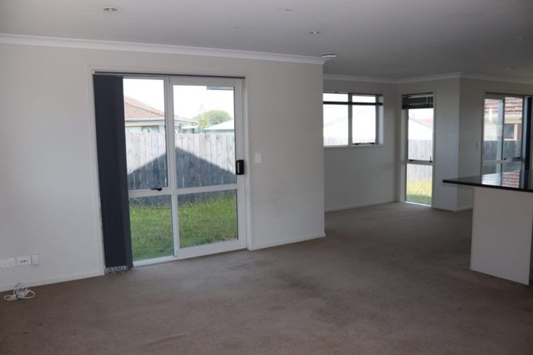Photo of property in 19a Matthews Road, Flat Bush, Auckland, 2019