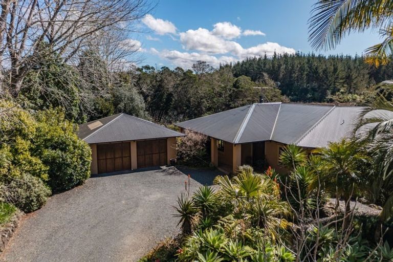 Photo of property in 3 Davis Strongman Place, Kerikeri, 0293