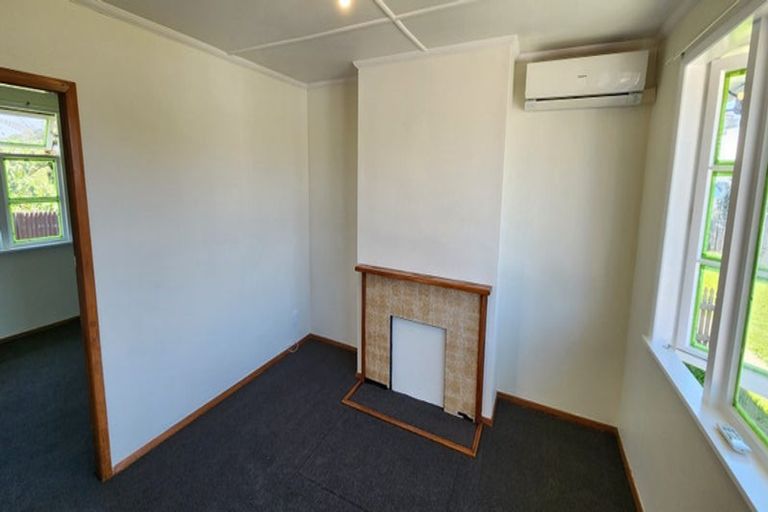Photo of property in 12a/1 Walsh Road, Westown, New Plymouth, 4310