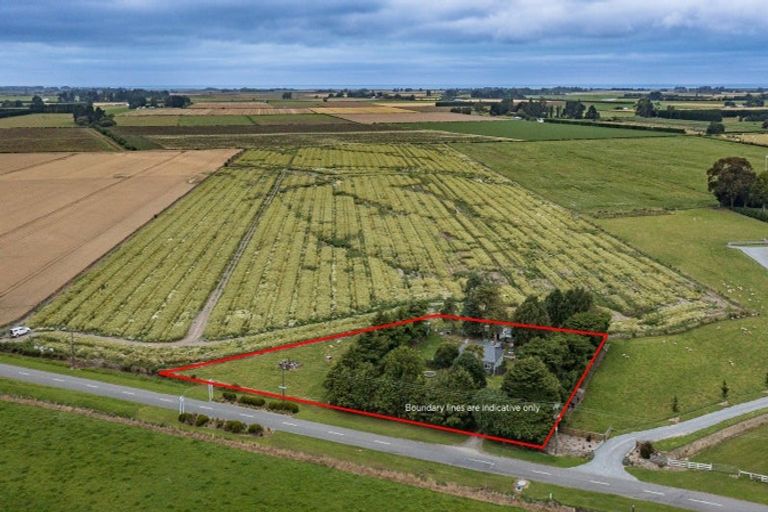 Photo of property in 4 Taumutu Road, Southbridge, Leeston, 7683