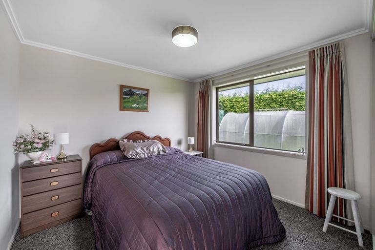 Photo of property in 20 Majestic Chance, Seaward Bush, Invercargill, 9812